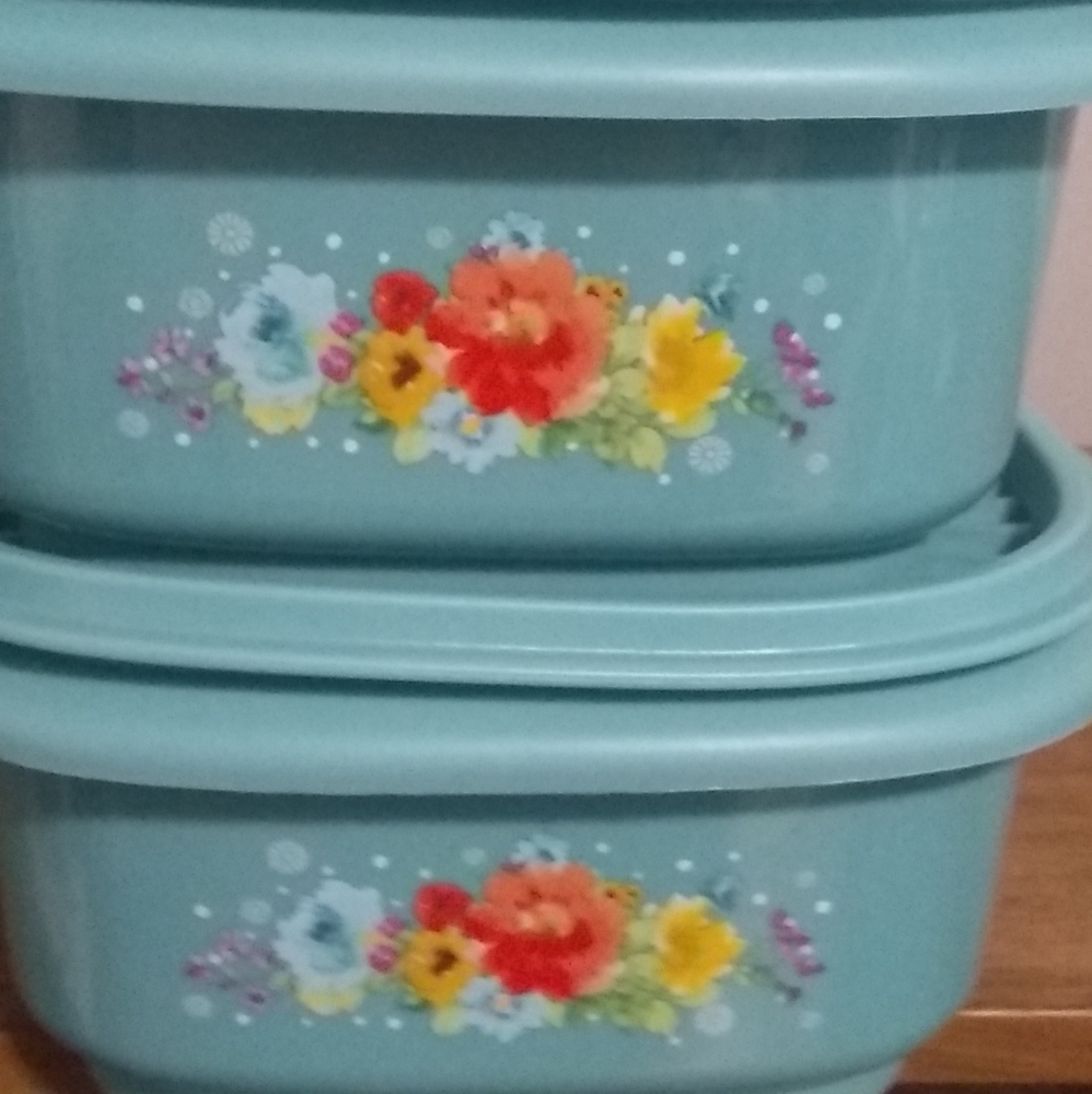 🌺 New Pioneer Woman Breezy Blossom (4) Plastic Storage Contaniers with Lids/Tops - Picture 5 of 6